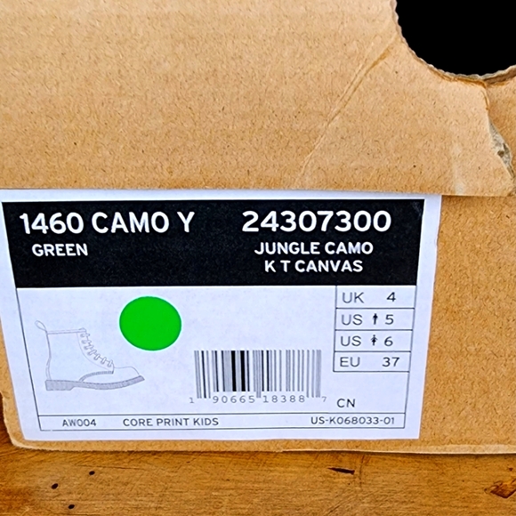 Dr. Martens 1460 Camo - Picture 6 of 6